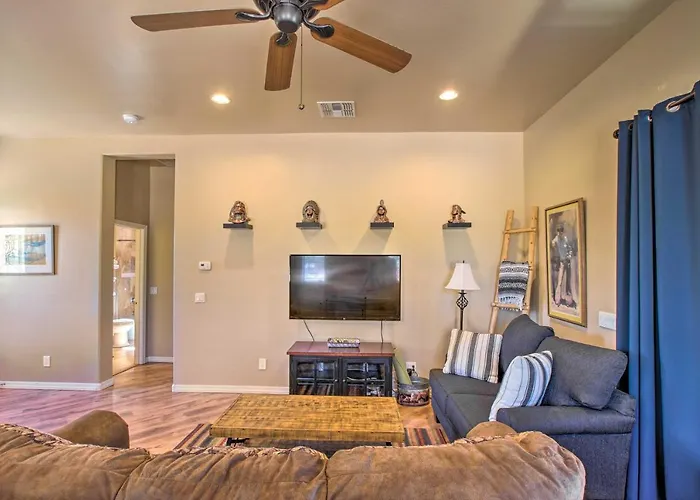 Casita With Fire Pit 5 Mi To Town And Golf Cave Creek